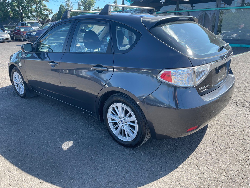 2010 Subaru Impreza Image 2
