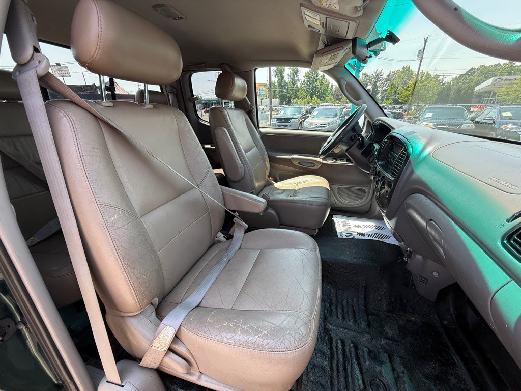 2001 Toyota Tundra Image 16