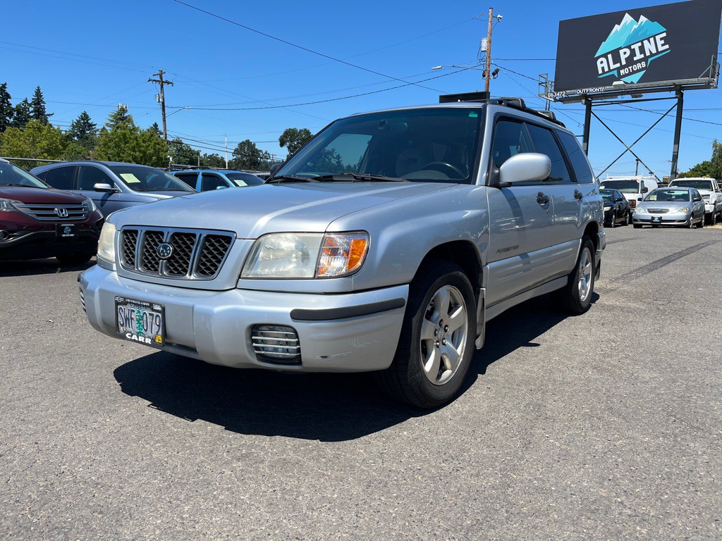 2002 Subaru Forester Image 1
