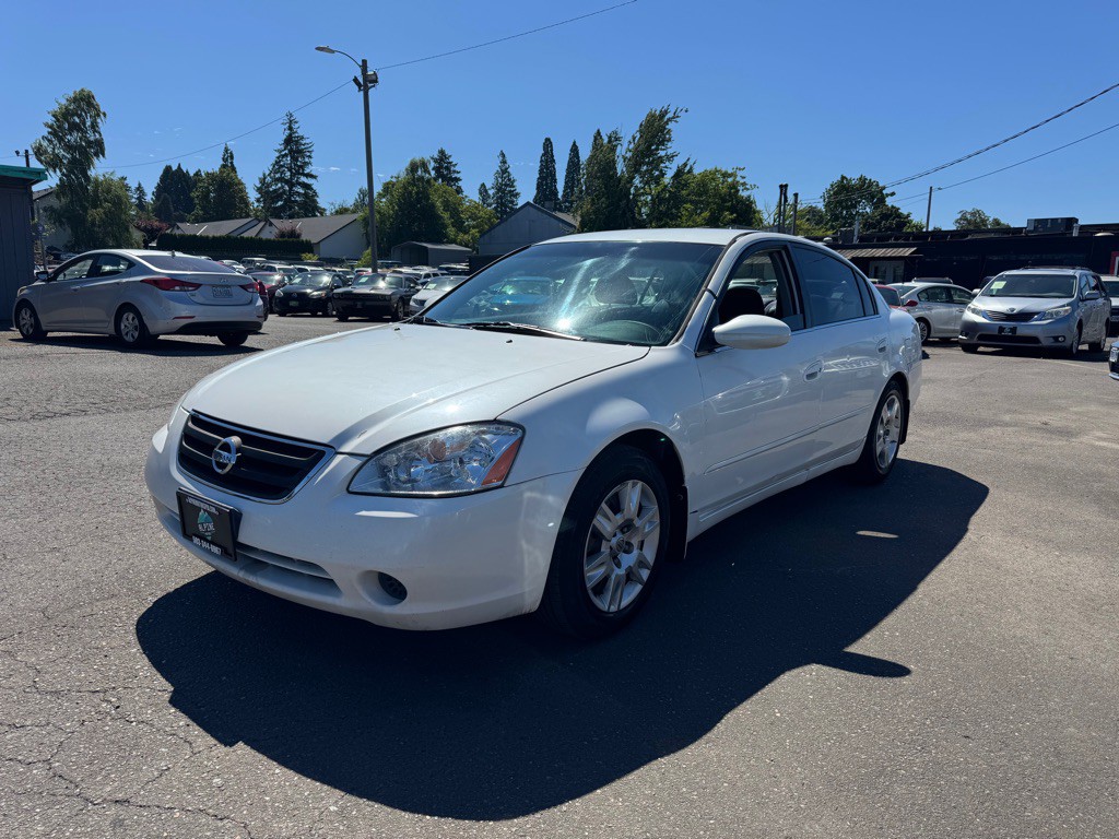 2003 Nissan Altima Image 1