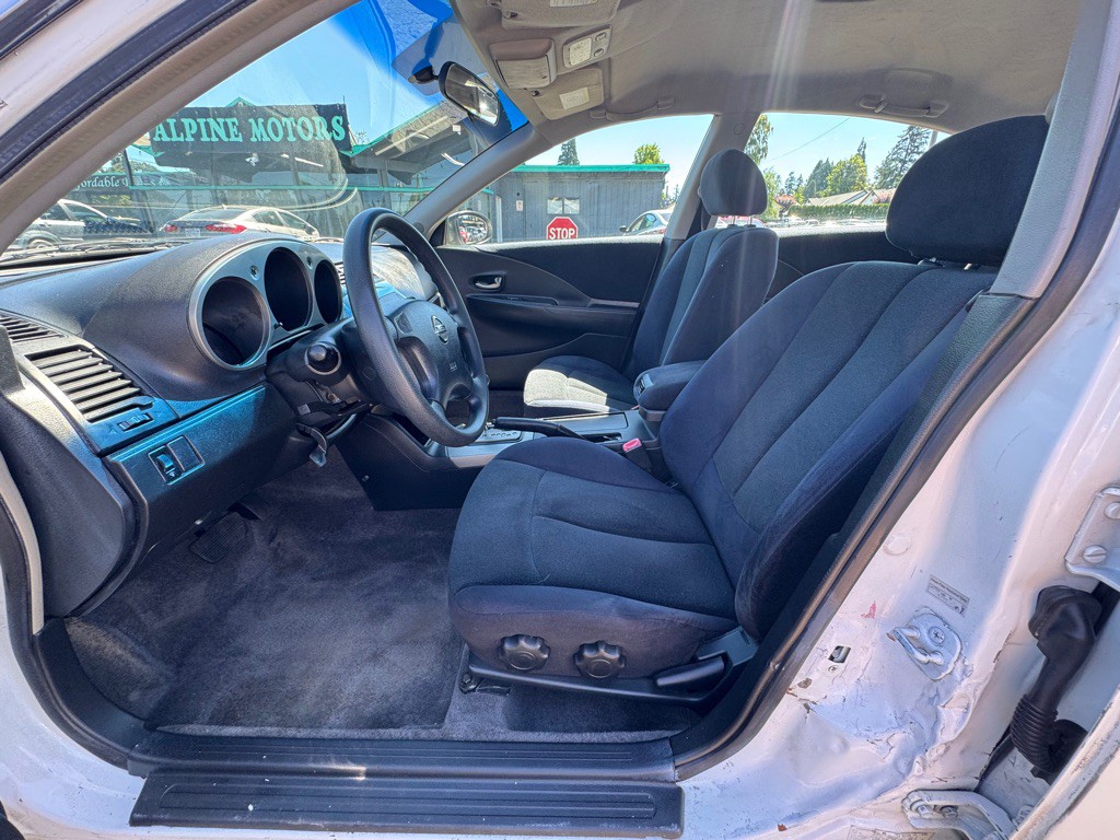 2003 Nissan Altima Image 7