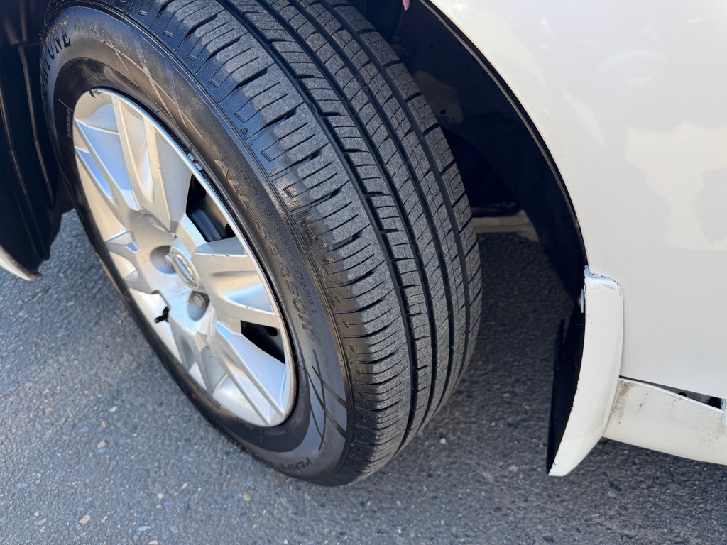 2003 Nissan Altima Image 11