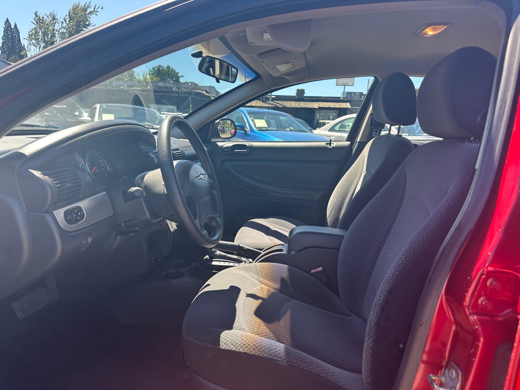 2006 Chrysler Sebring Image 7