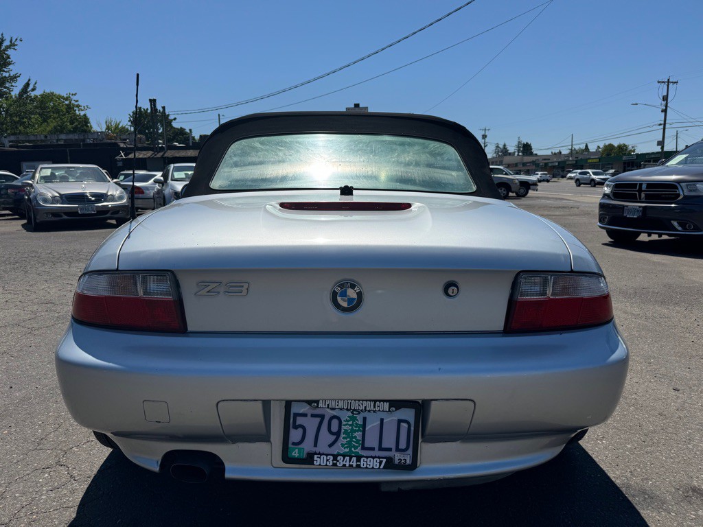 1997 BMW Z3 Image 3