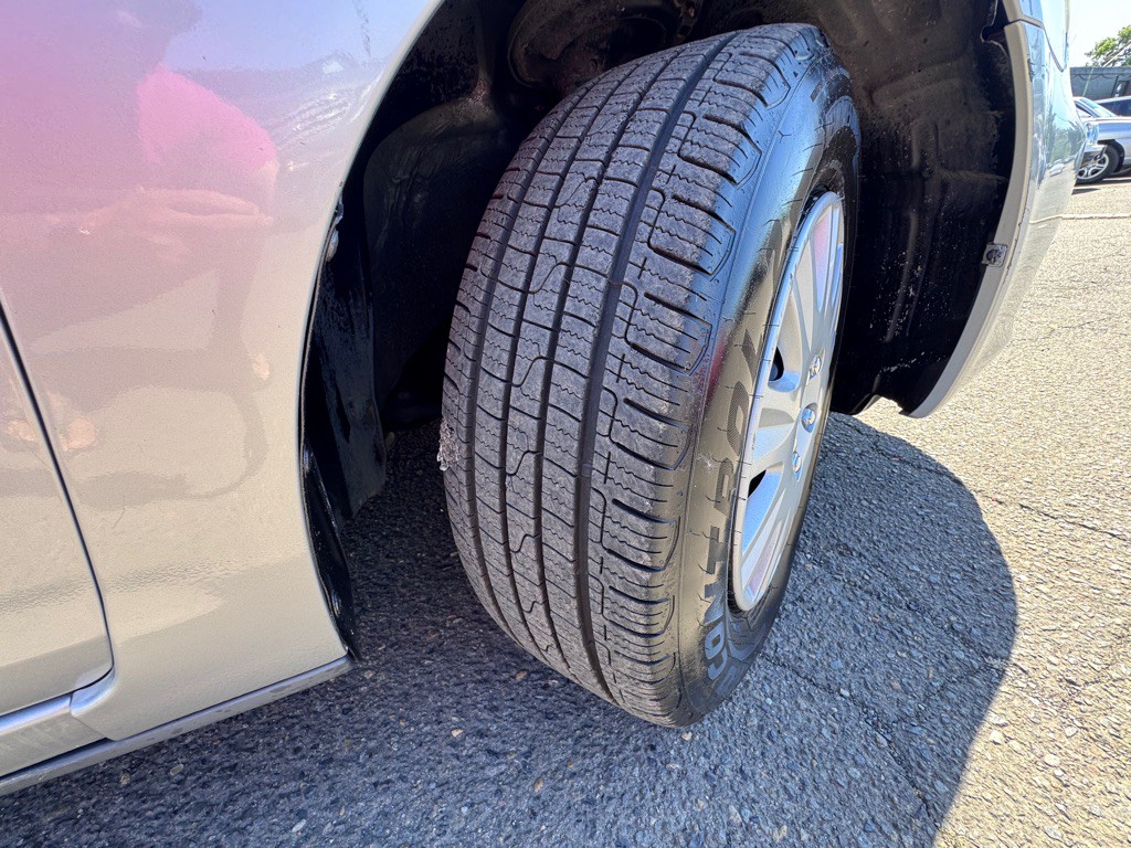 2005 Toyota Camry Image 22