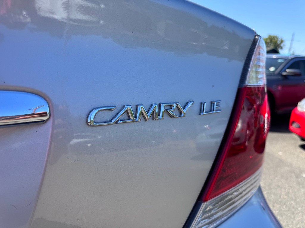 2005 Toyota Camry Image 24