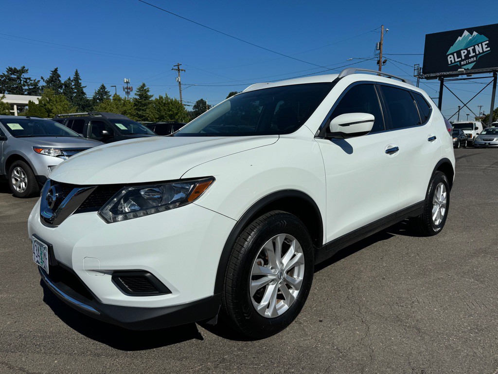 2016 Nissan Rogue Image 1