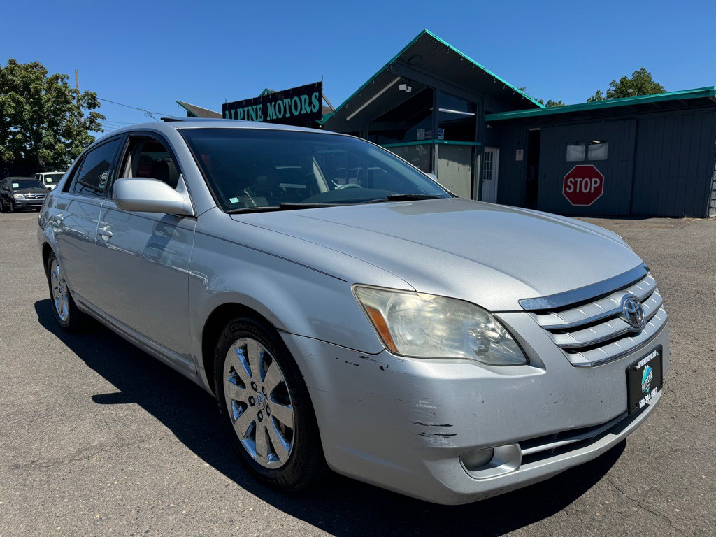 2005 Toyota Avalon Image 4