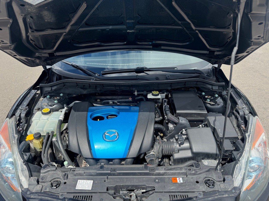 2012 Mazda Mazda3 Image 11