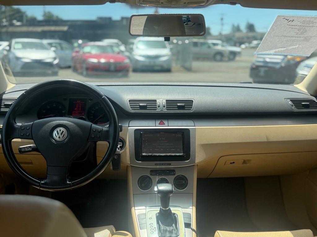 2008 Volkswagen Passat Image 8
