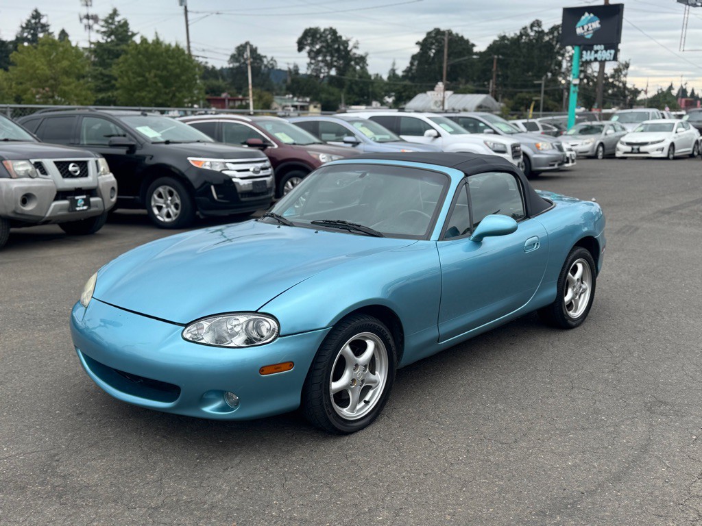 2002 Mazda MX-5 Miata Image 1