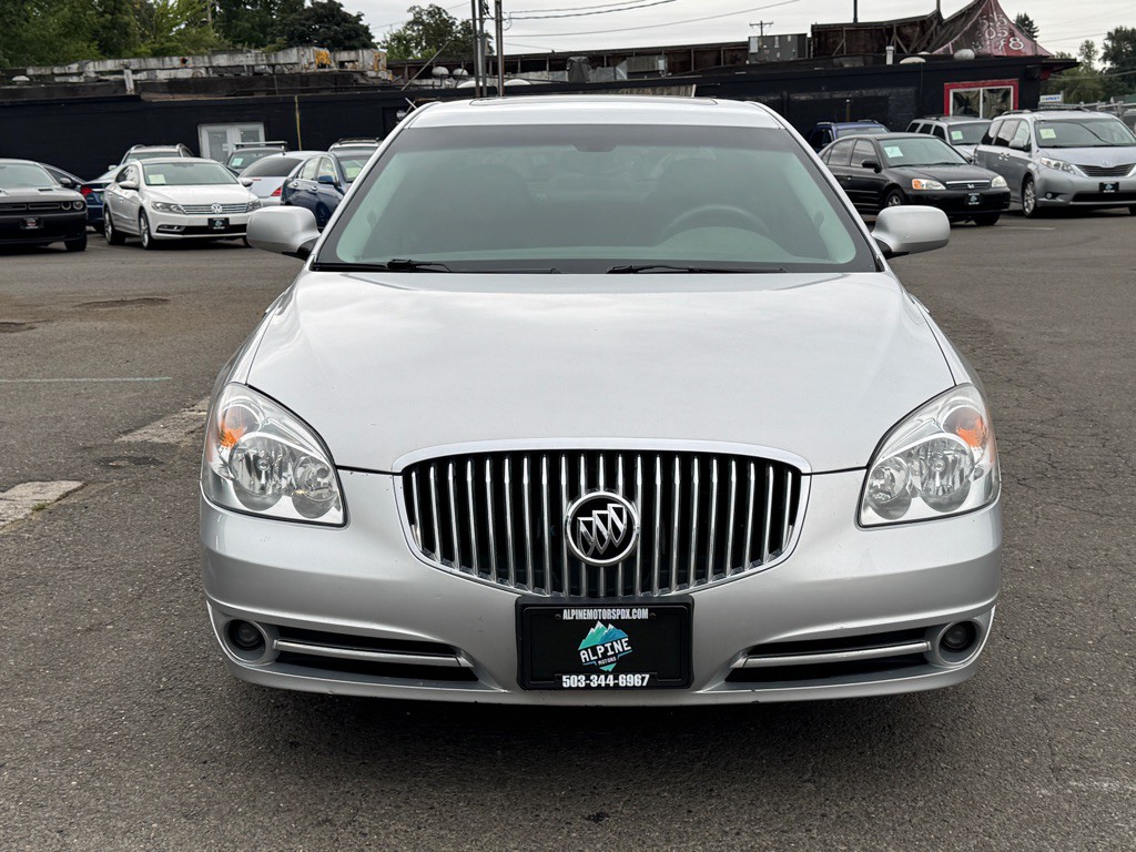 2010 Buick Lucerne Image 8