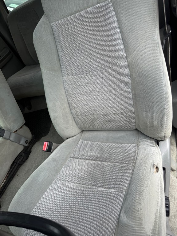 2004 Ford F-250 Image 10