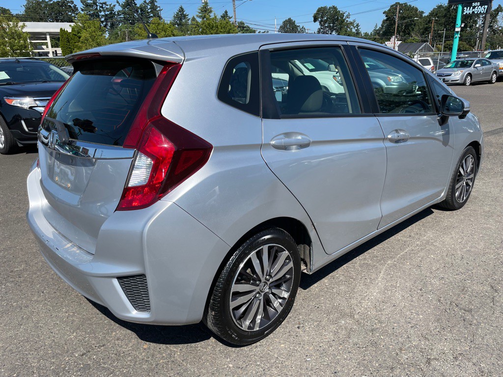 2016 Honda Fit Image 6
