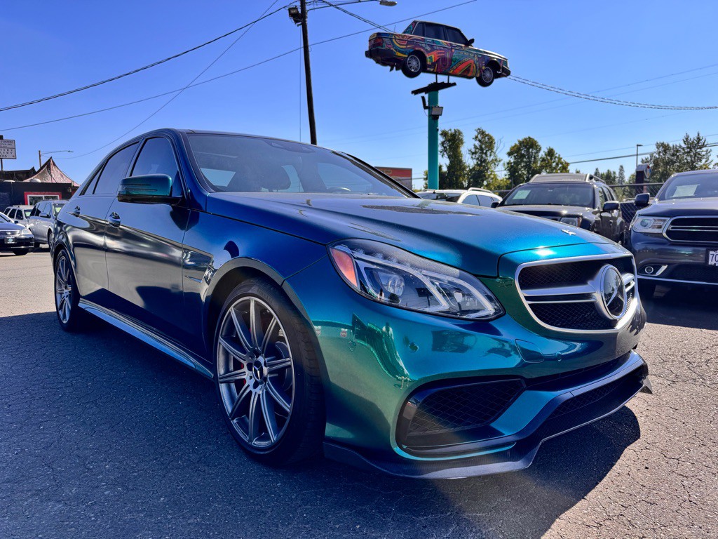 2015 Mercedes-Benz E-Class Image 8