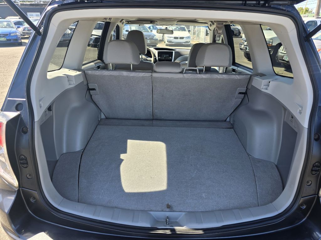 2010 Subaru Forester Image 15