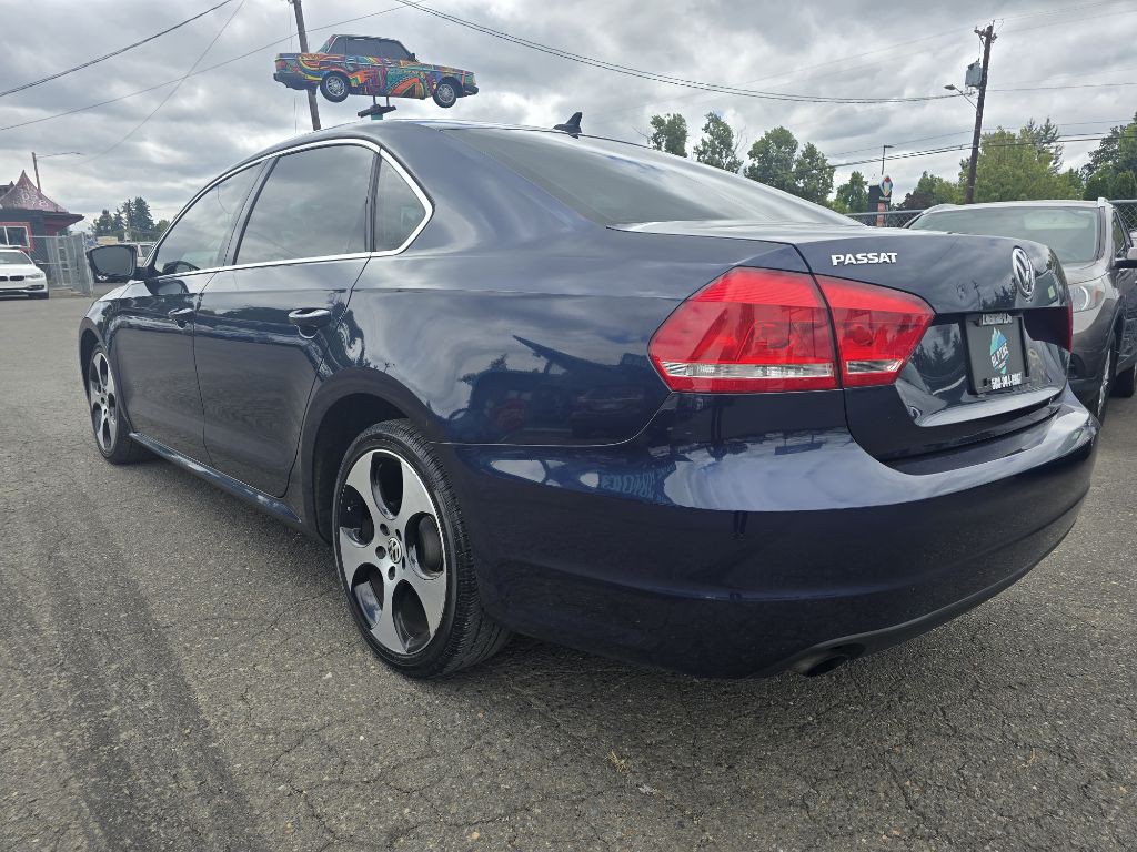 2015 Volkswagen Passat Image 3
