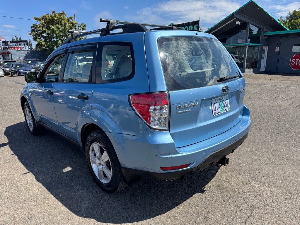 2011 Subaru Forester Image 3