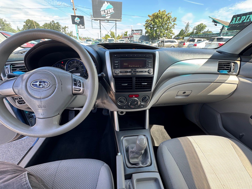 2011 Subaru Forester Image 10