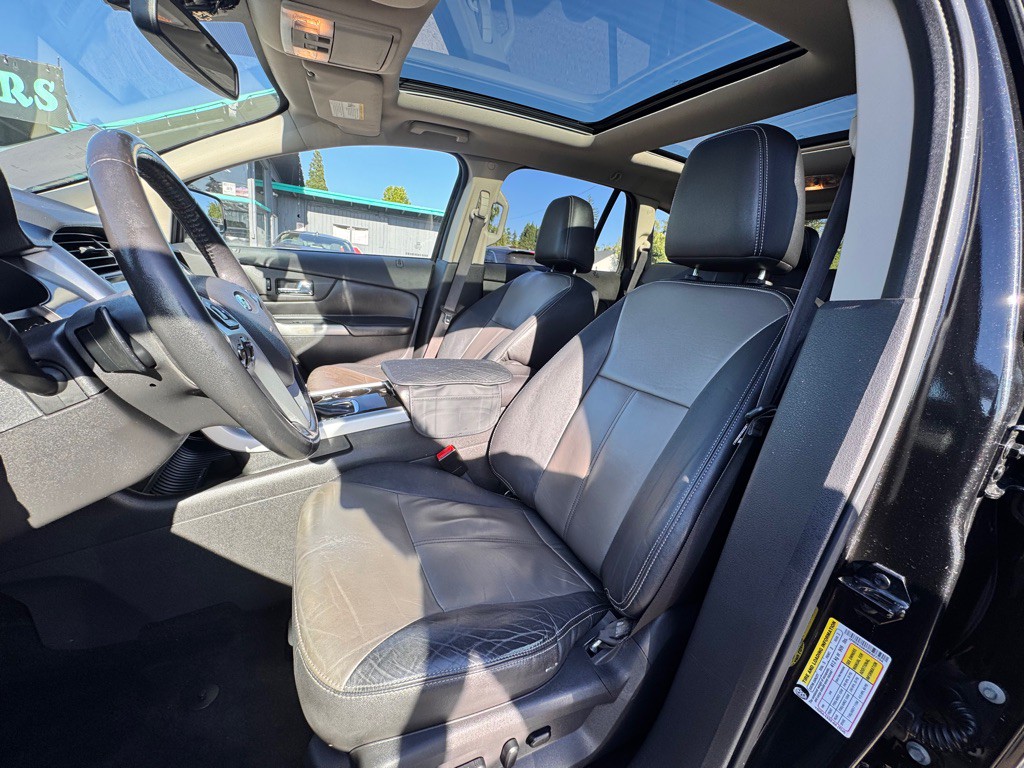 2011 Ford Edge Image 9