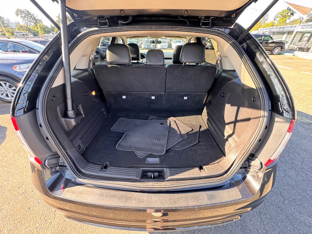 2011 Ford Edge Image 13