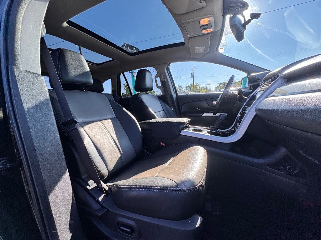 2011 Ford Edge Image 15