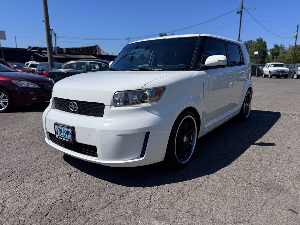 2008 Scion xB Image 1