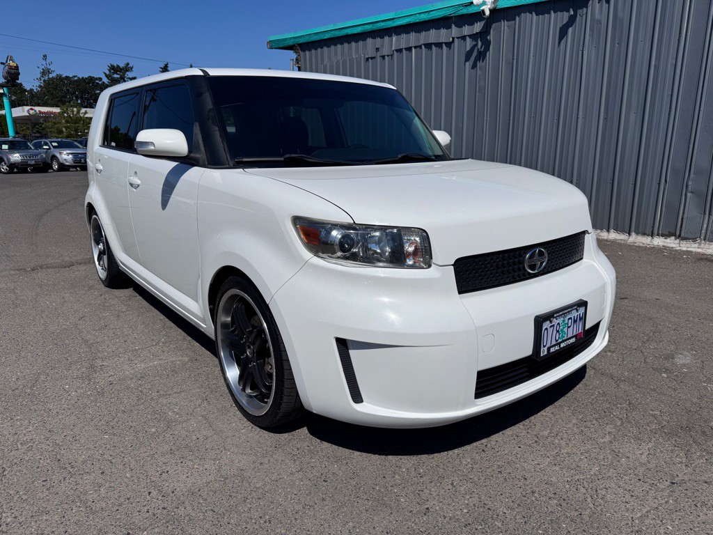 2008 Scion xB Image 7