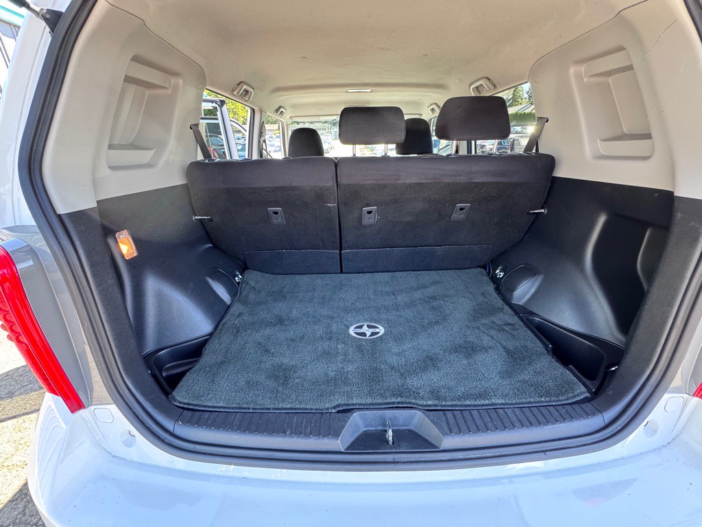 2008 Scion xB Image 13