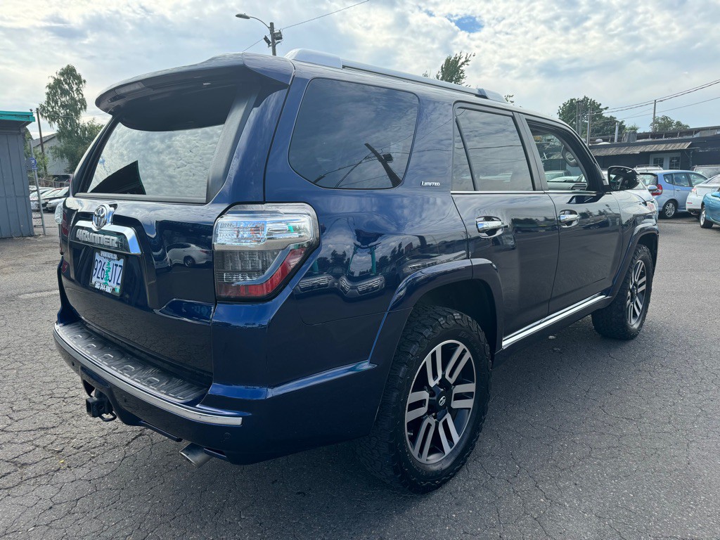 2016 Toyota 4Runner Image 4