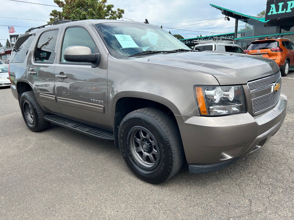 2012 Chevrolet Tahoe Image 5