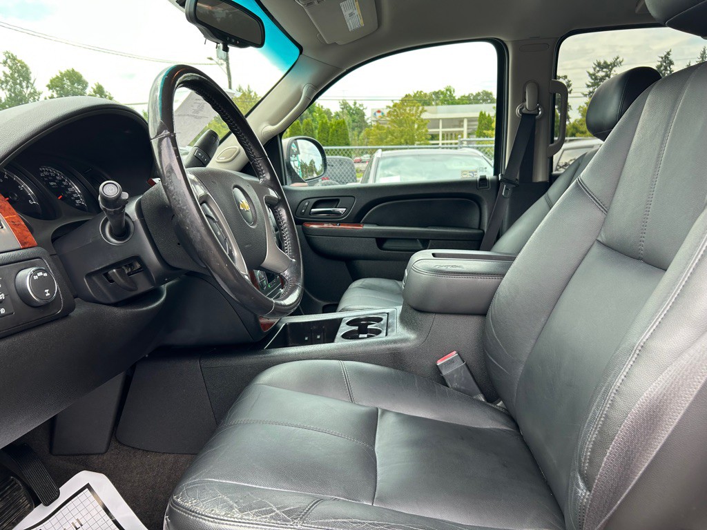 2012 Chevrolet Tahoe Image 7