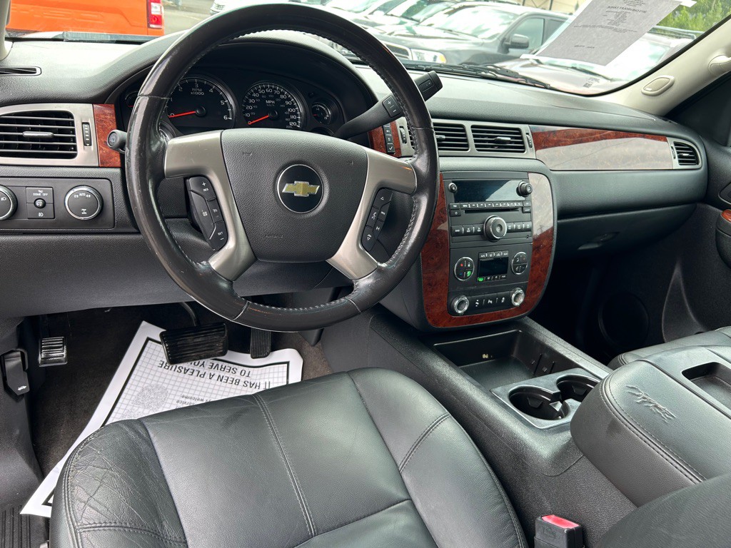 2012 Chevrolet Tahoe Image 10