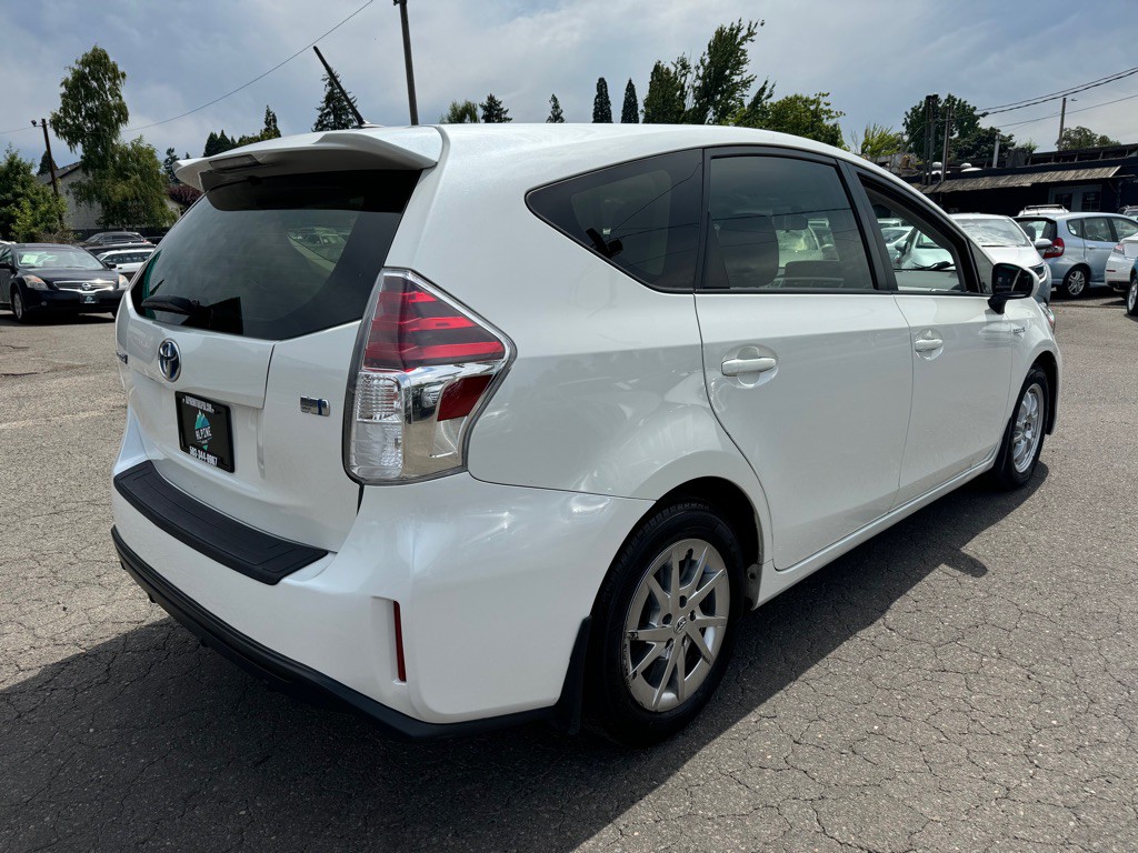 2017 Toyota Prius Image 4