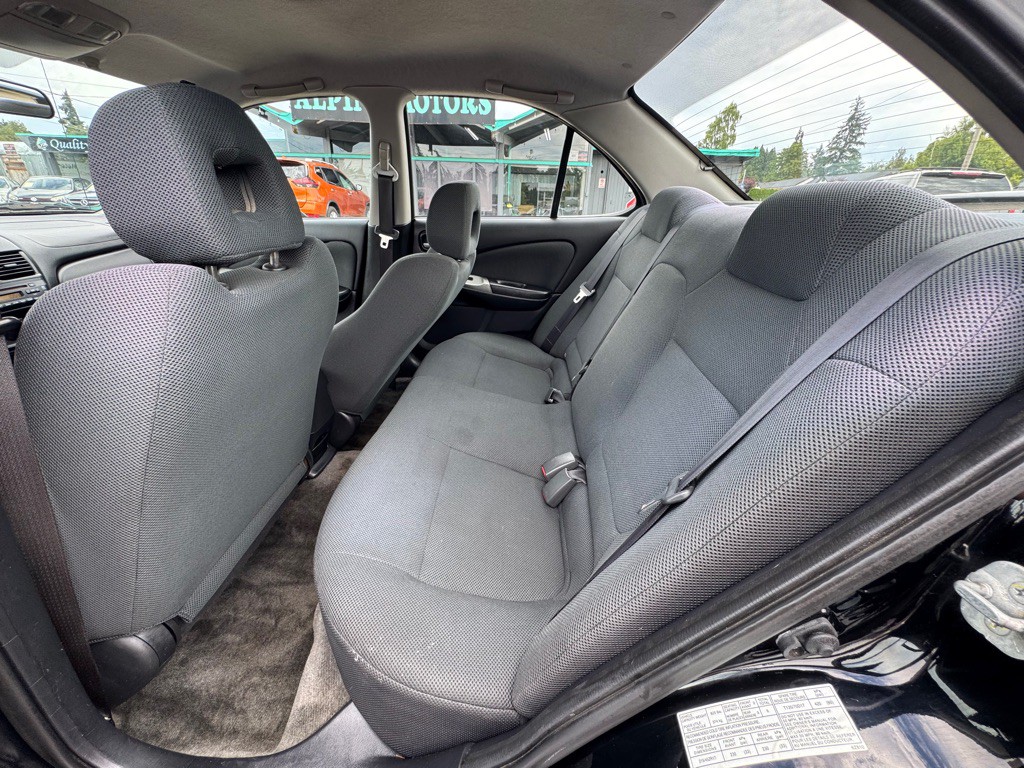 2005 Nissan Sentra Image 12