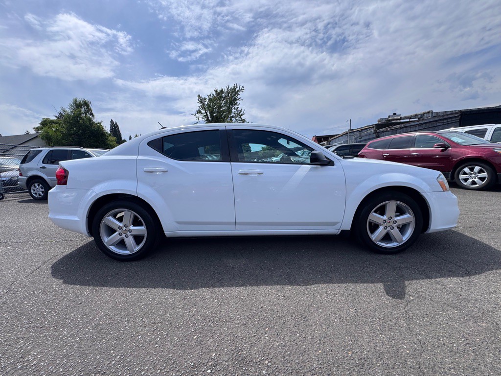 2013 Dodge Avenger Image 6