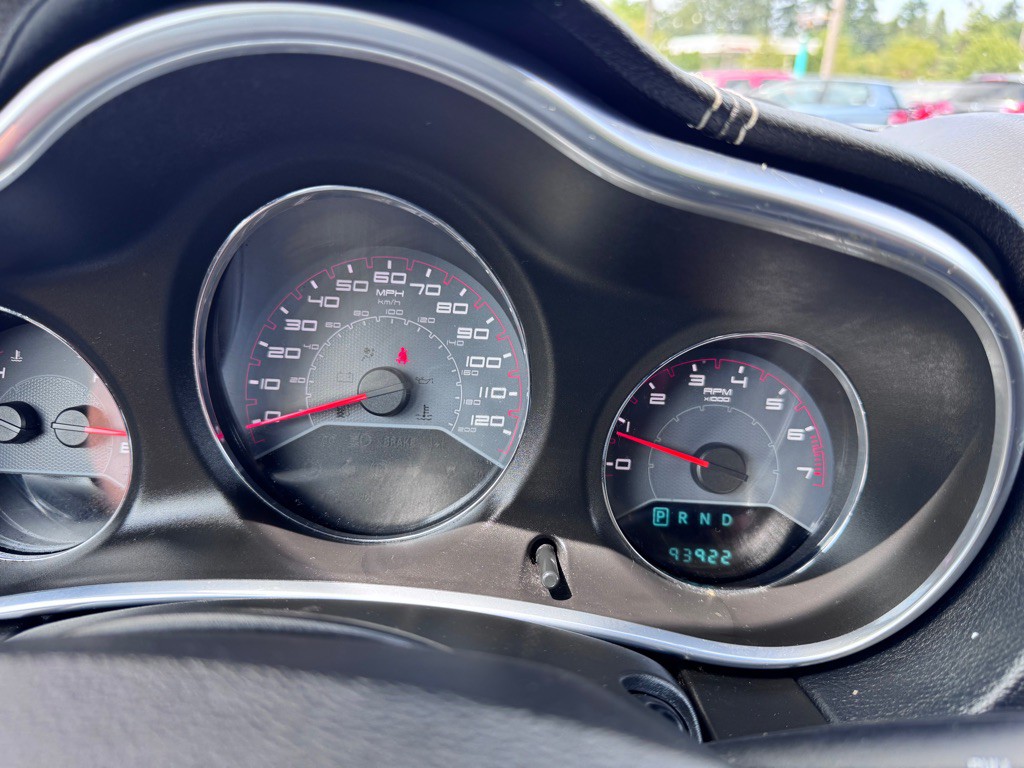 2013 Dodge Avenger Image 16