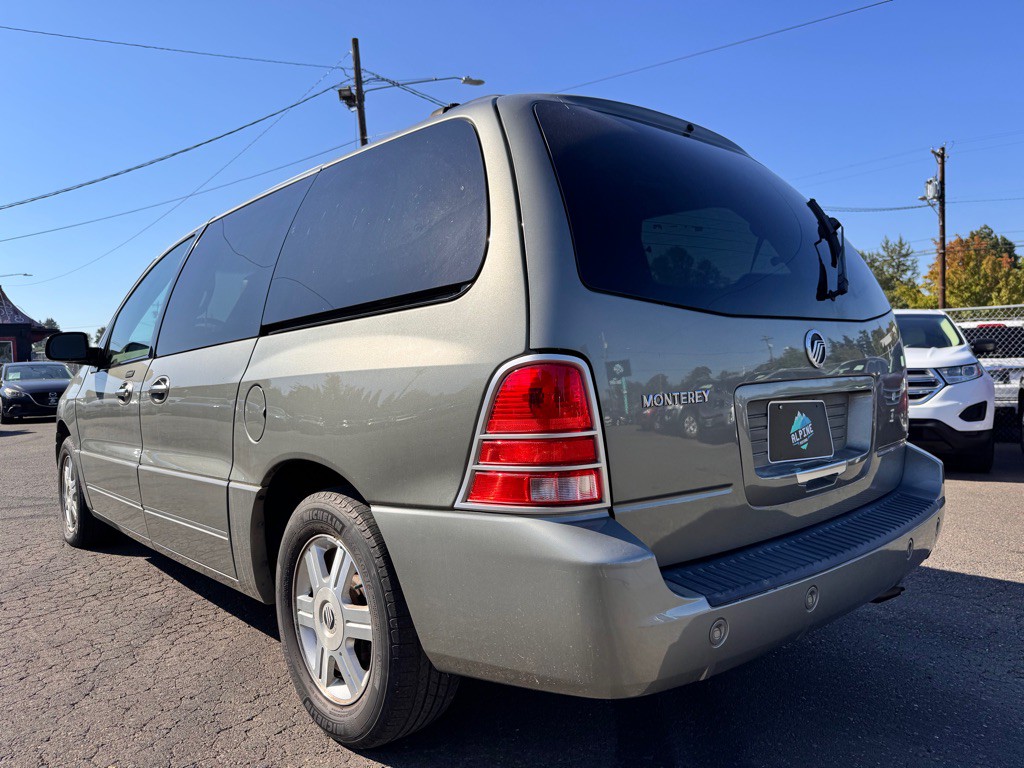 2004 Mercury Monterey Image 3