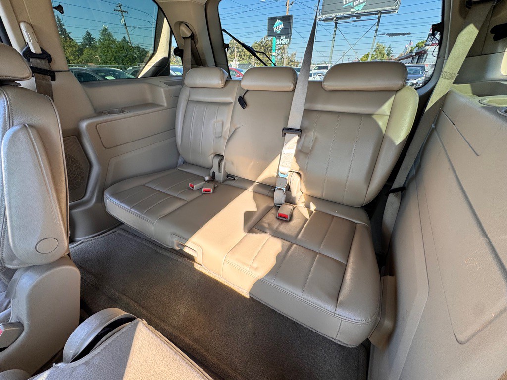 2004 Mercury Monterey Image 15