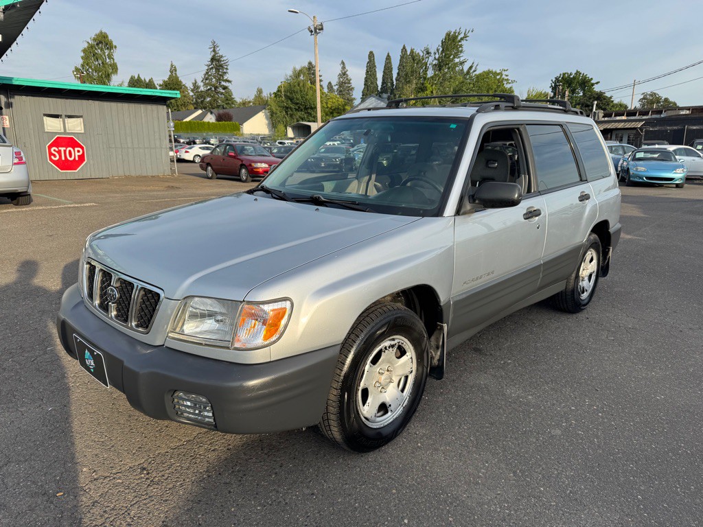 2002 Subaru Forester Image 1