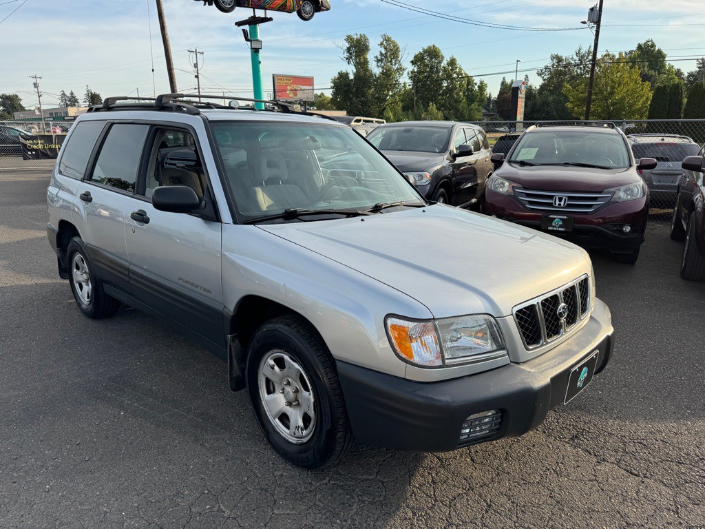 2002 Subaru Forester Image 6