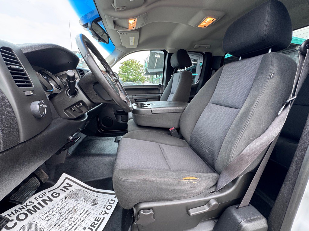 2011 Chevrolet Silverado 1500 Image 9