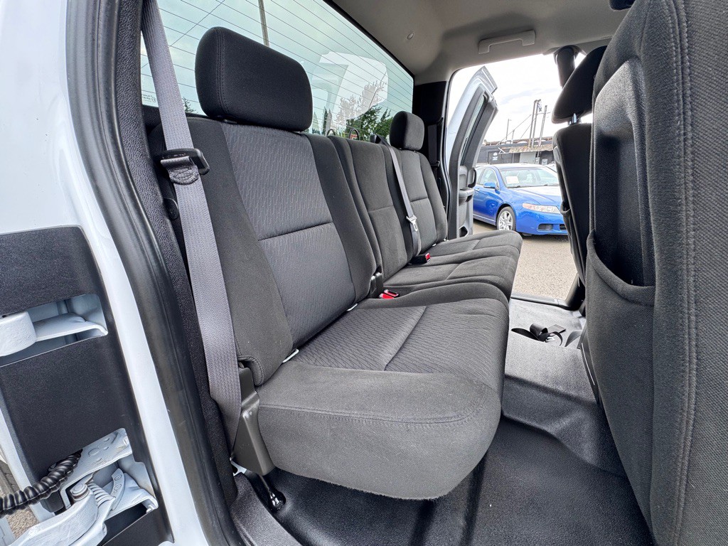 2011 Chevrolet Silverado 1500 Image 12
