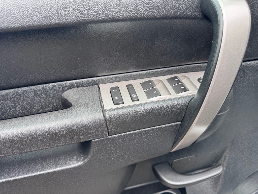 2011 Chevrolet Silverado 1500 Image 15