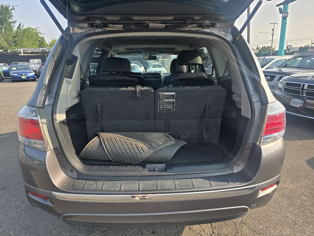 2012 Toyota Highlander Image 17