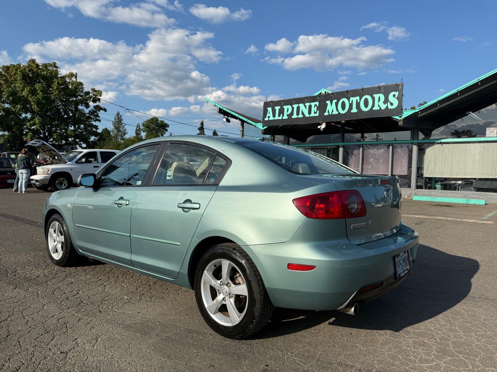 2004 Mazda Mazda3 Image 3