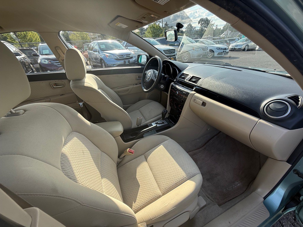 2004 Mazda Mazda3 Image 14