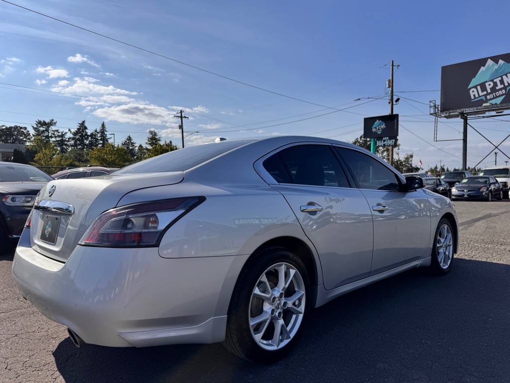 2013 Nissan Maxima Image 5