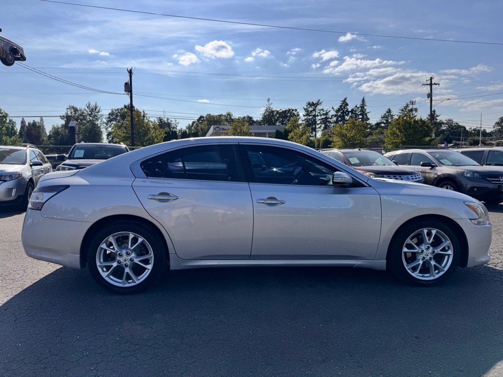 2013 Nissan Maxima Image 6