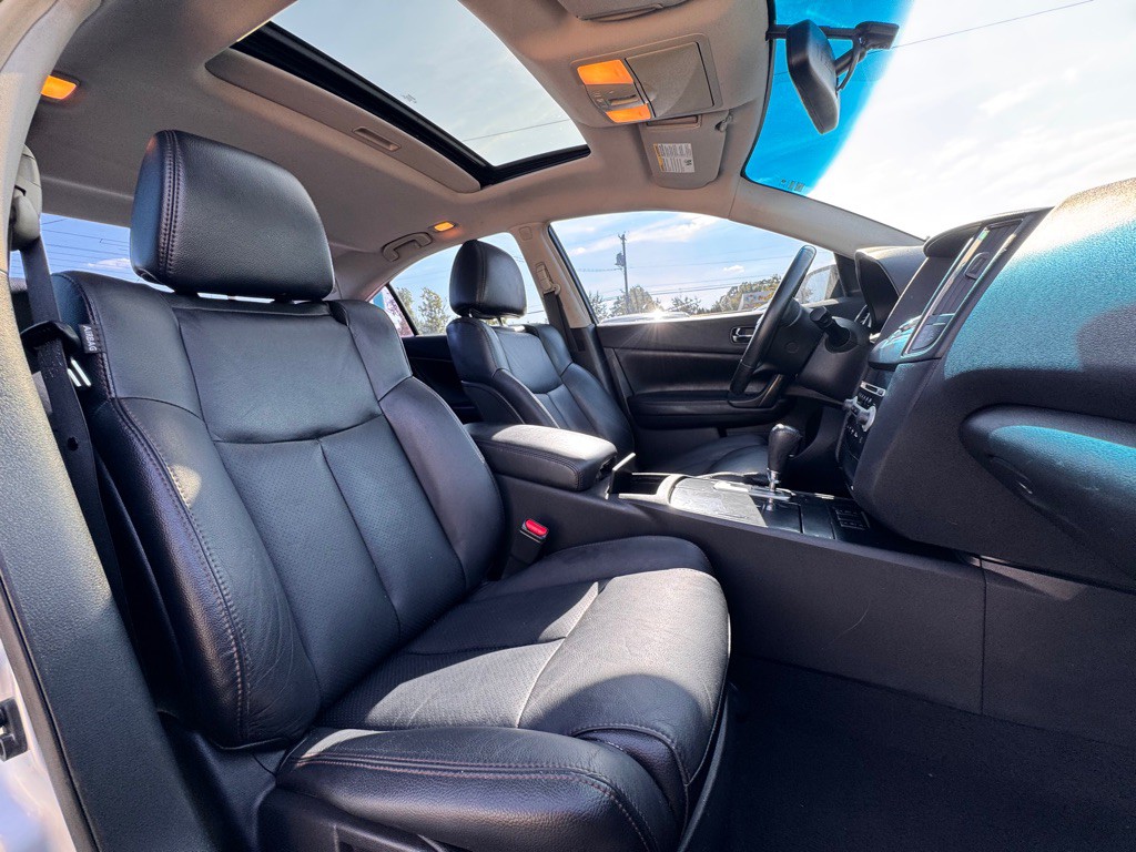 2013 Nissan Maxima Image 13